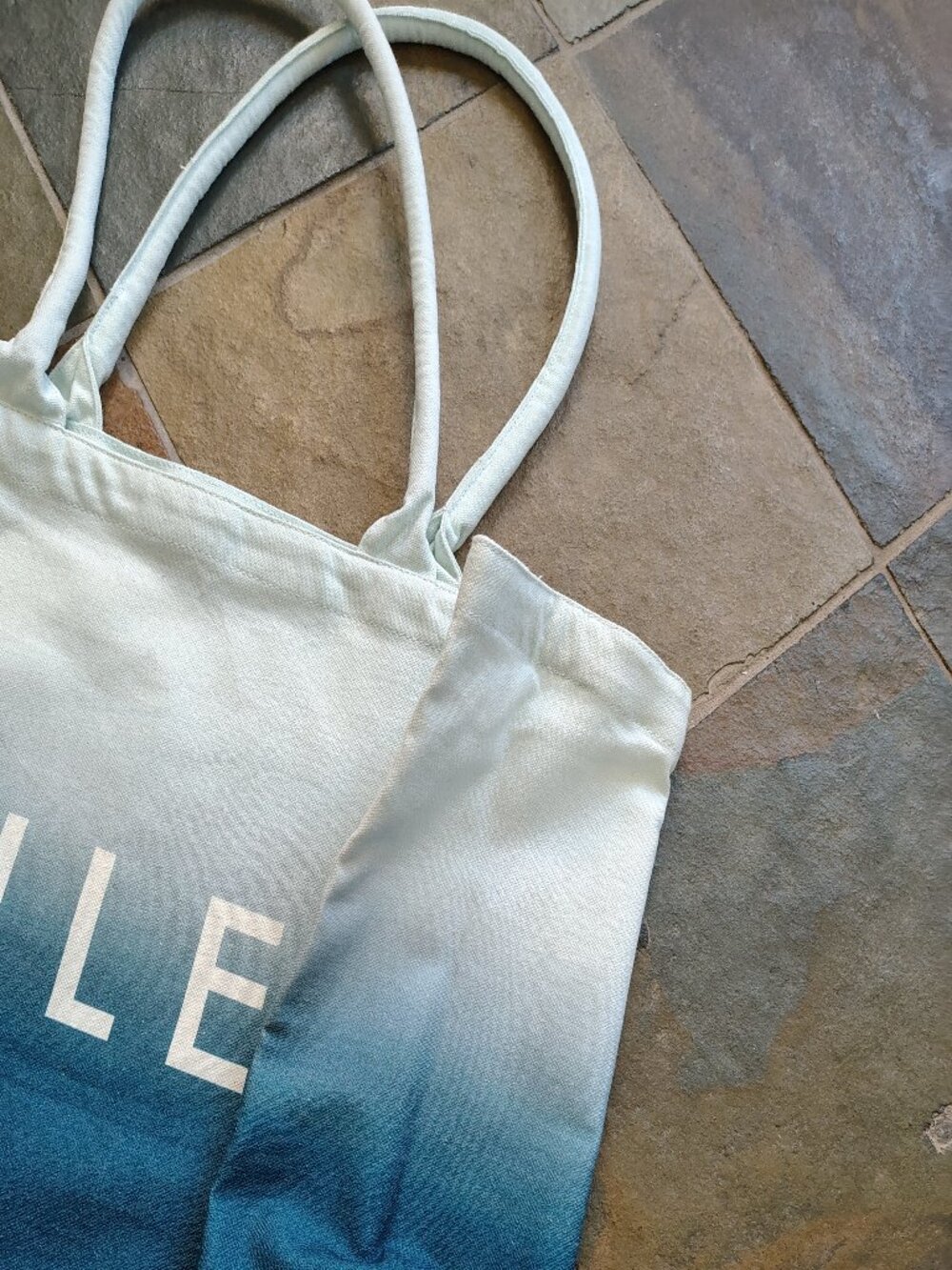 Athleta Active Large Bag - Picture 3 of 6